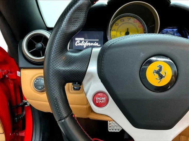 2013 Ferrari California - Image 20 of 31