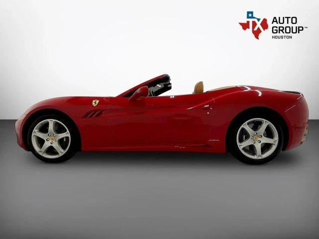2013 Ferrari California - Image 10 of 31