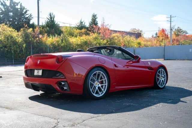 2013 Ferrari California - Image 7 of 9