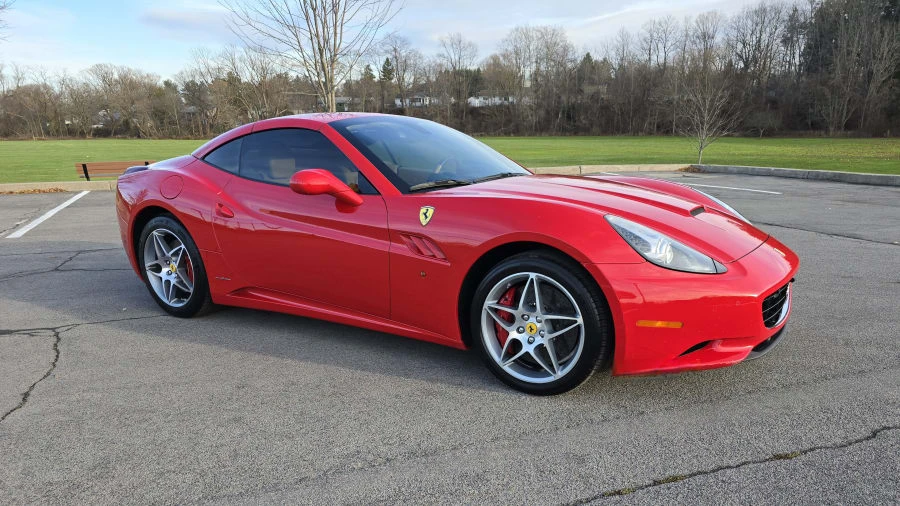 2013 Ferrari California - Image 22 of 31