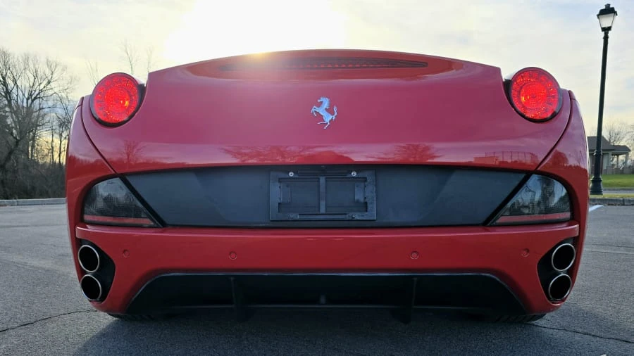 2013 Ferrari California - Image 6 of 31