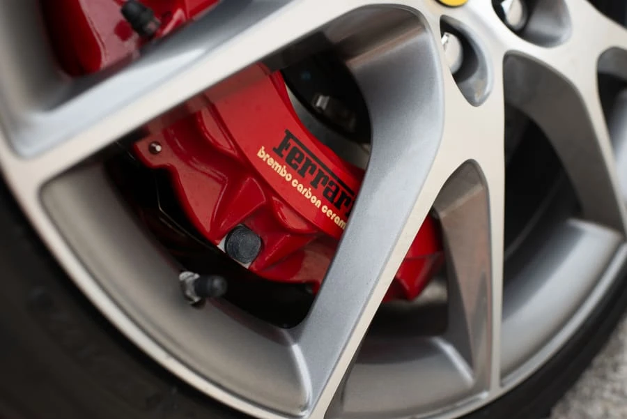 2013 Ferrari California - Image 15 of 31
