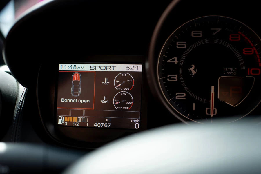 2013 Ferrari California - Image 19 of 31