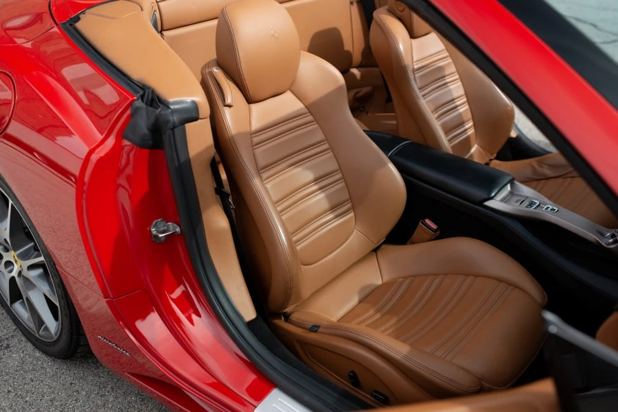 2013 Ferrari California - Image 28 of 31