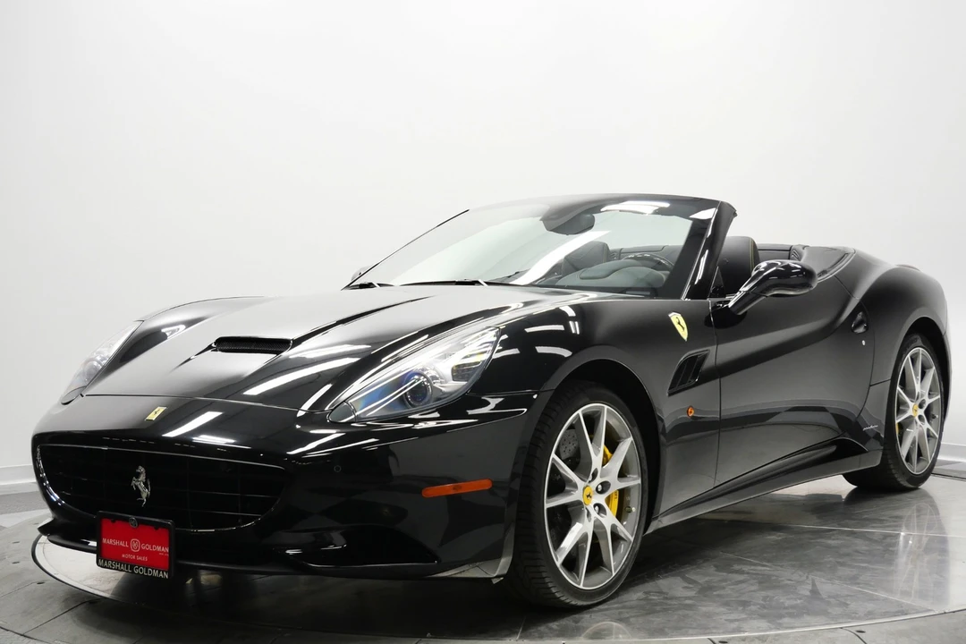 2013 Ferrari California - Image 5 of 12