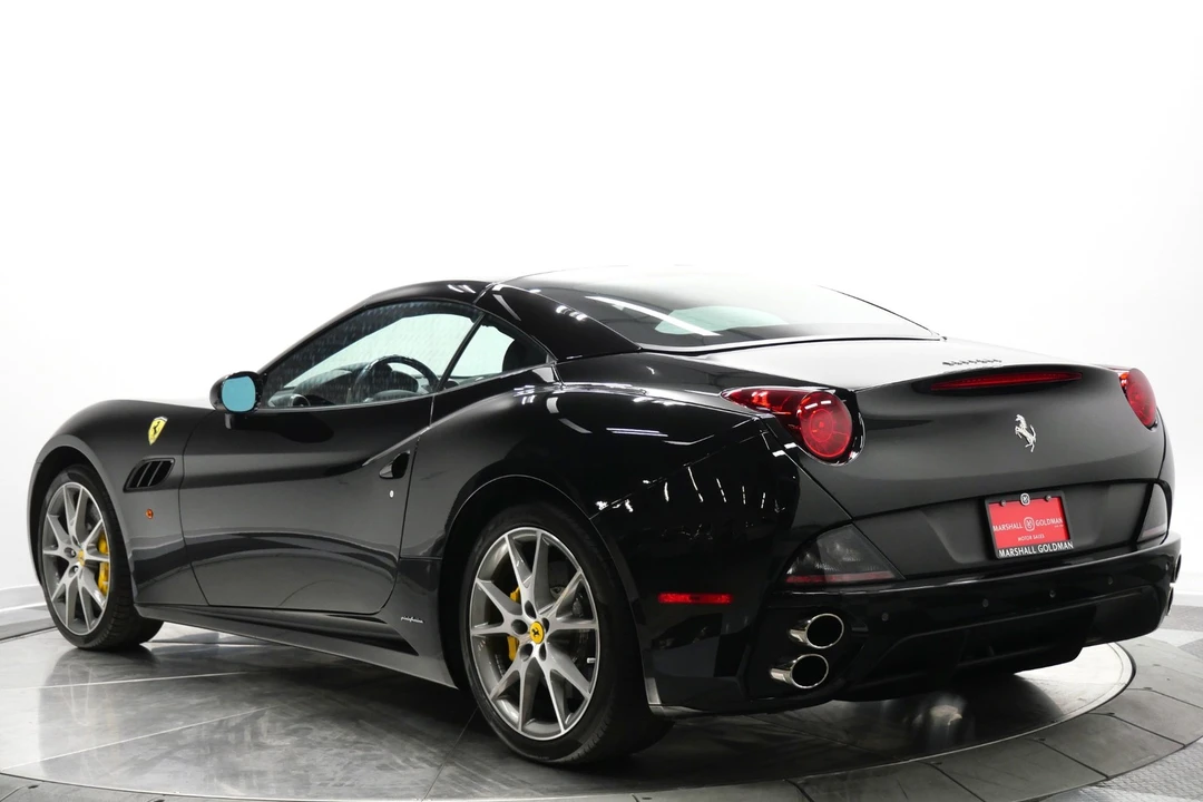 2013 Ferrari California - Image 7 of 12