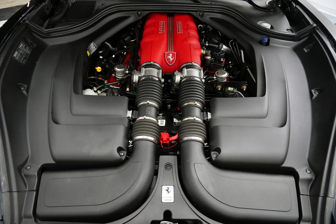 2013 Ferrari California - Image 12 of 12
