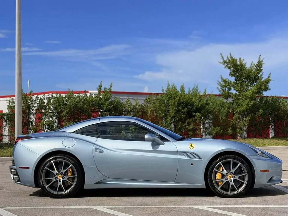 2013 Ferrari California - Image 3 of 13