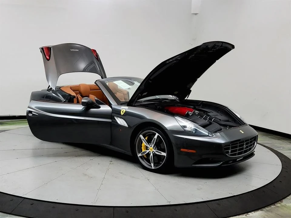 2013 Ferrari California - Image 10 of 20