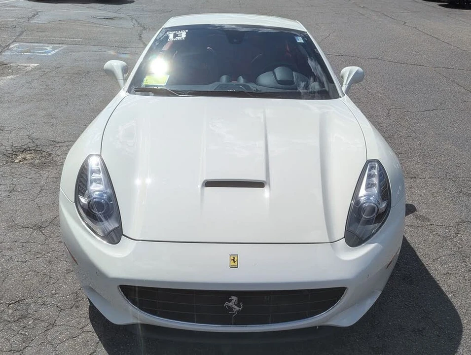 2013 Ferrari California 30 - Image 3 of 31