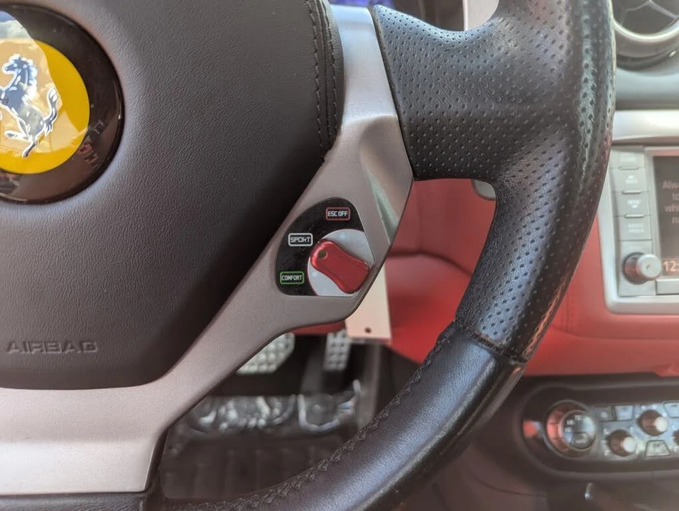 2013 Ferrari California 30 - Image 21 of 31