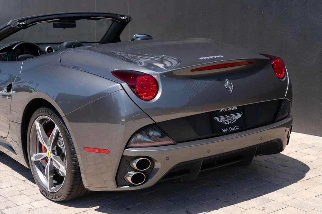 2013 Ferrari California - Image 27 of 30