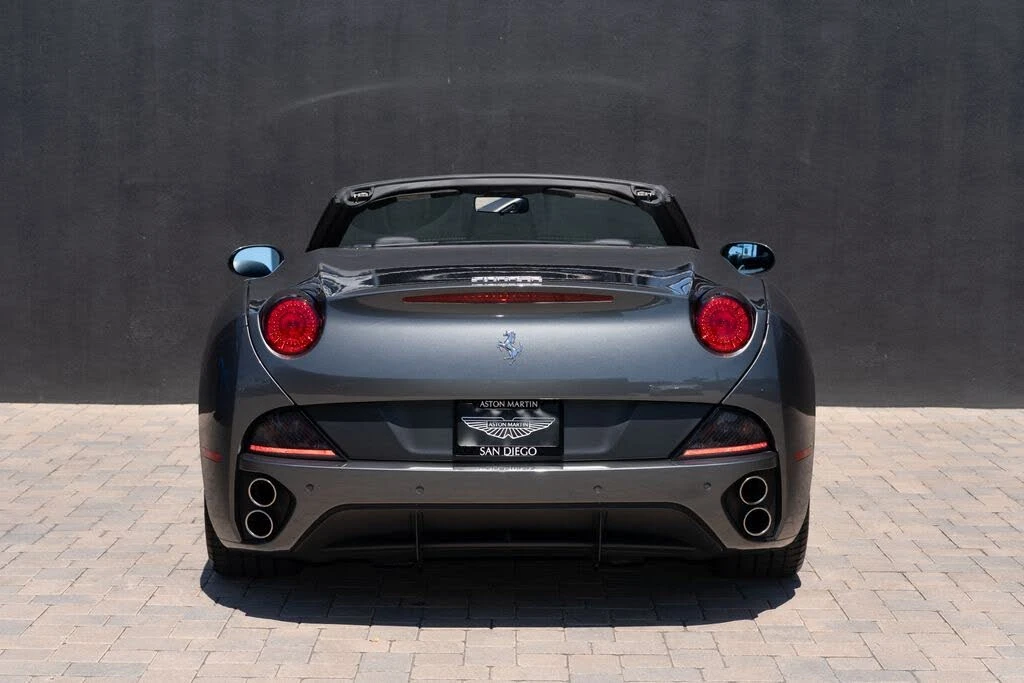 2013 Ferrari California - Image 8 of 30