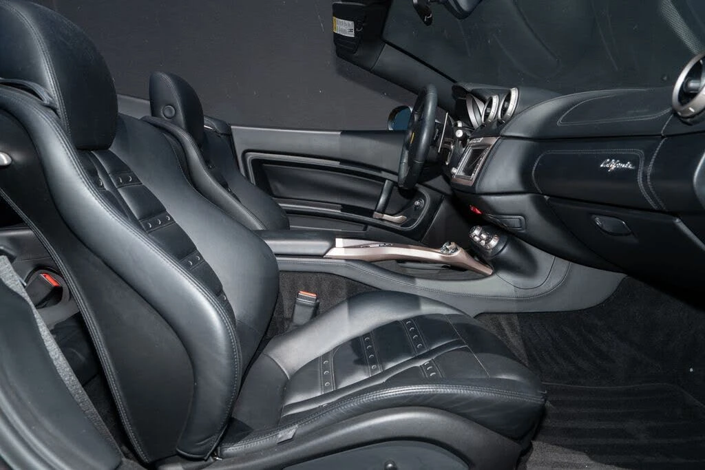 2013 Ferrari California - Image 19 of 30