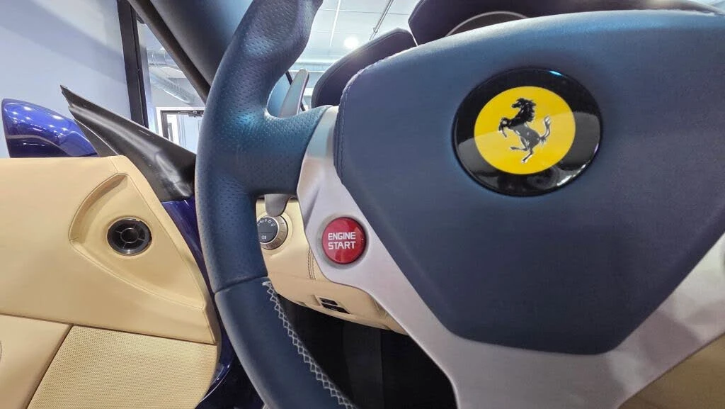 2013 Ferrari California 30 - Image 17 of 31