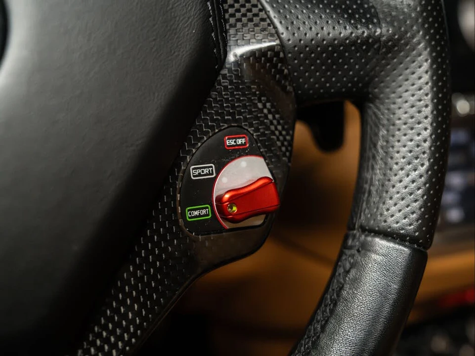 2013 Ferrari California - Image 25 of 31
