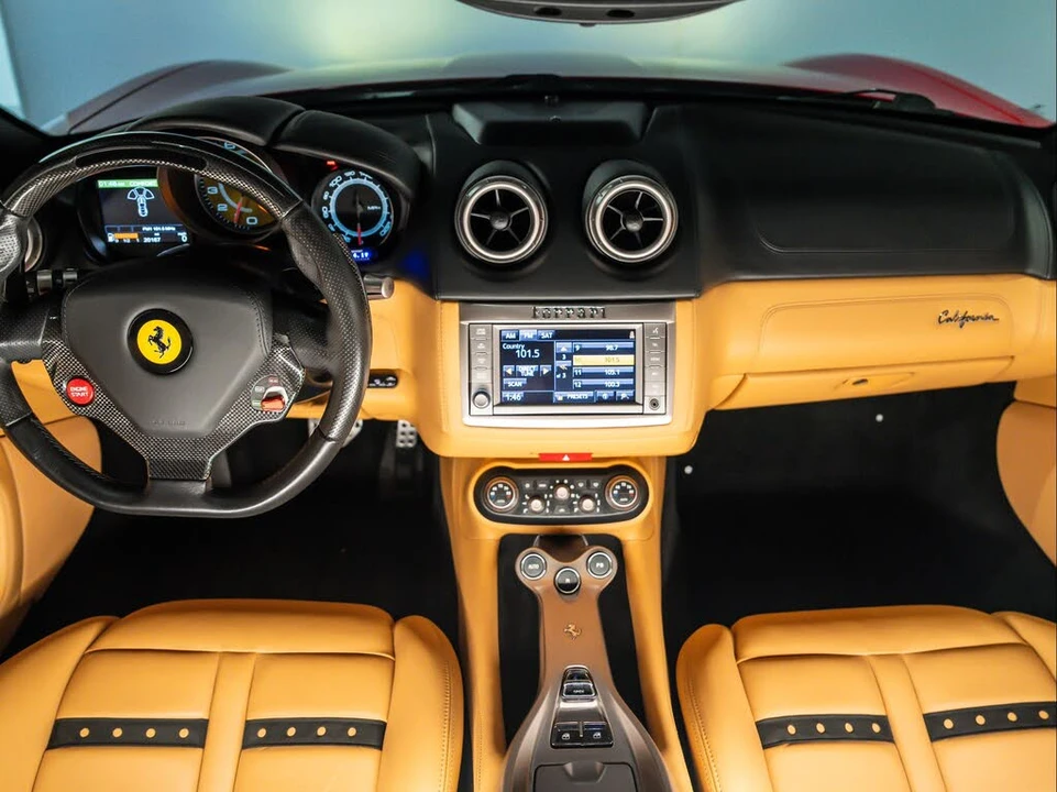 2013 Ferrari California - Image 21 of 31