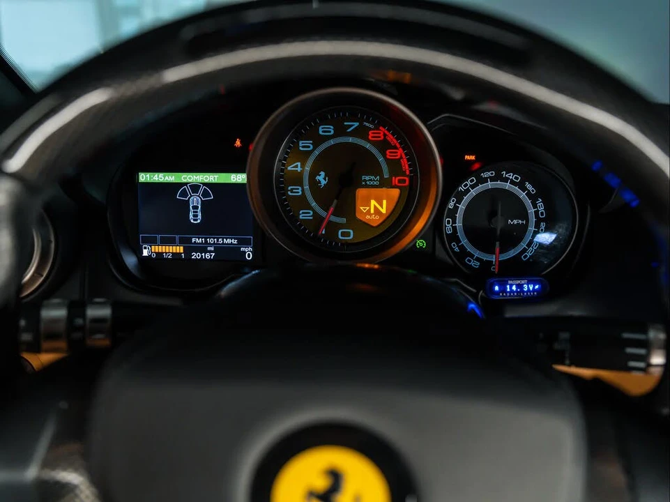 2013 Ferrari California - Image 23 of 31