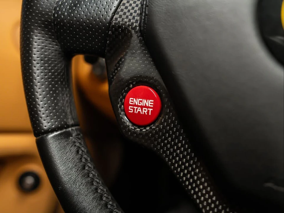 2013 Ferrari California - Image 24 of 31