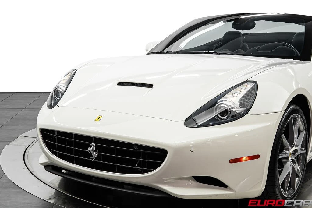 2013 Ferrari California - Image 14 of 31