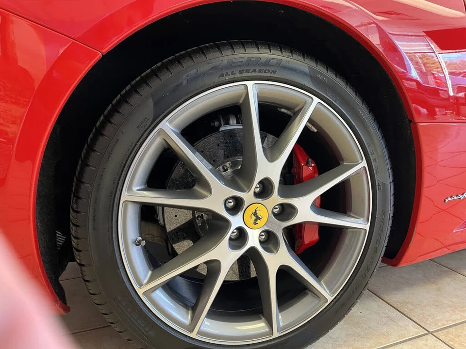 2013 Ferrari California - Image 20 of 21