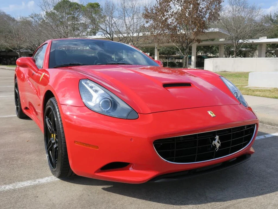 2013 Ferrari California - Image 14 of 31