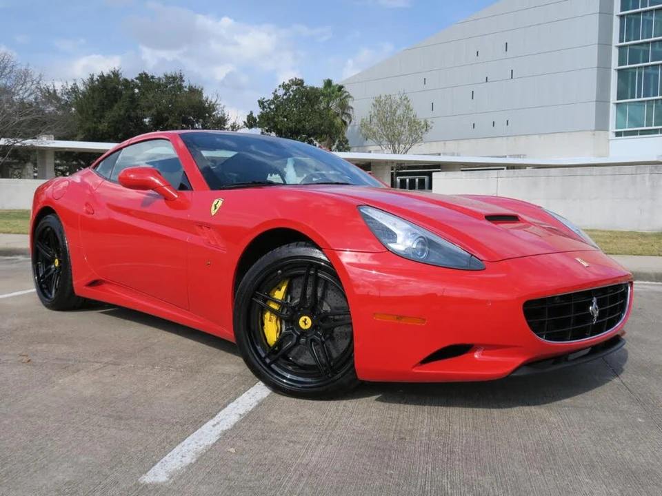 2013 Ferrari California - Image 15 of 31