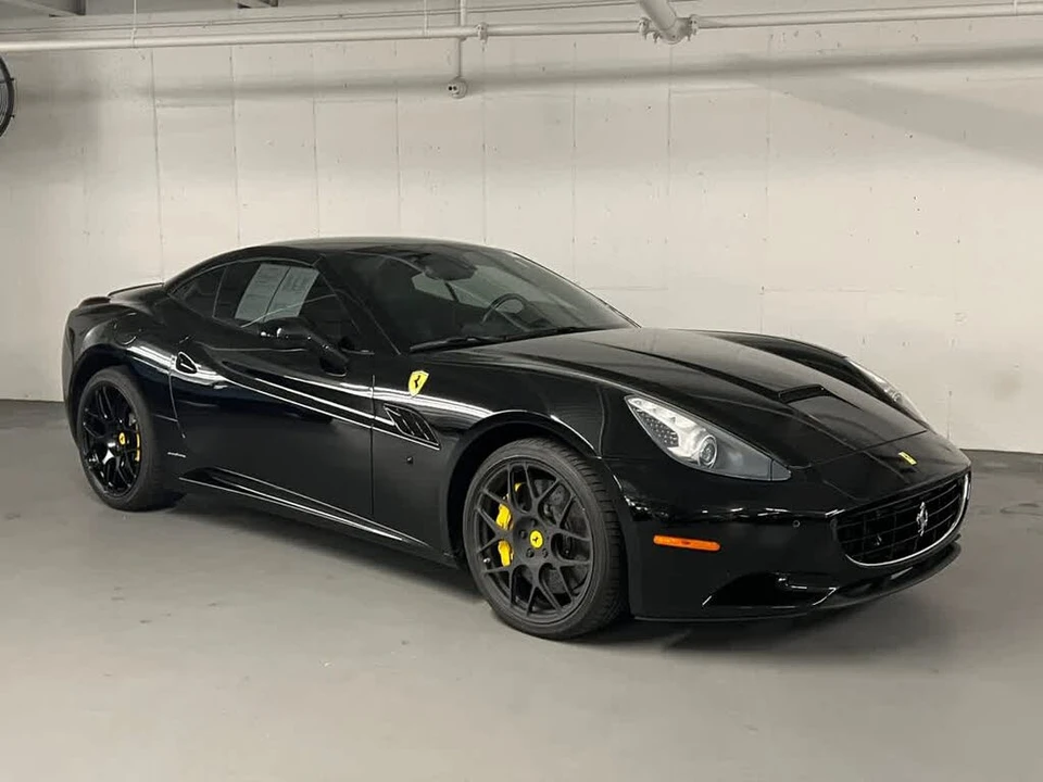 2013 Ferrari California - Image 7 of 31