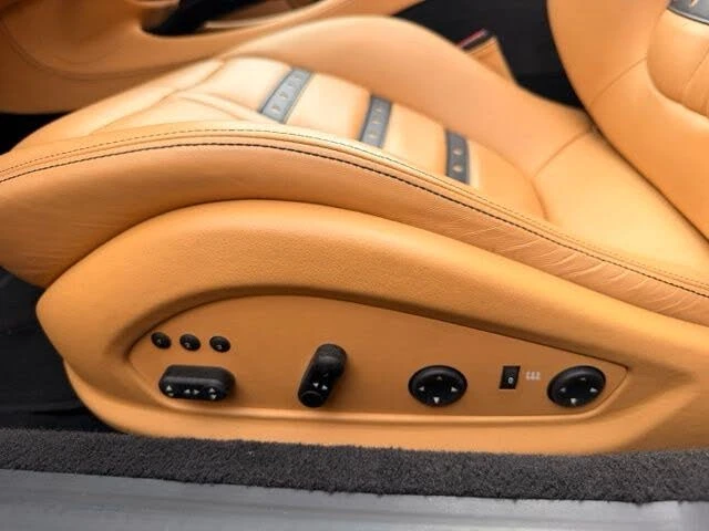 2013 Ferrari California 30 - Image 28 of 31