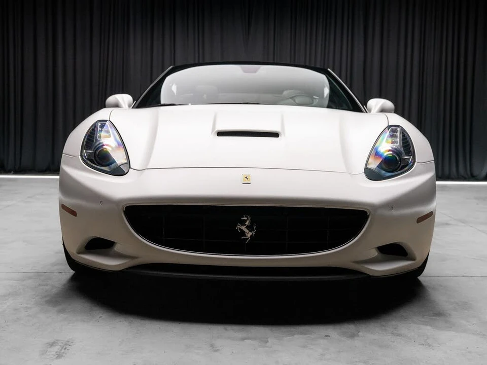 2013 Ferrari California - Image 18 of 31