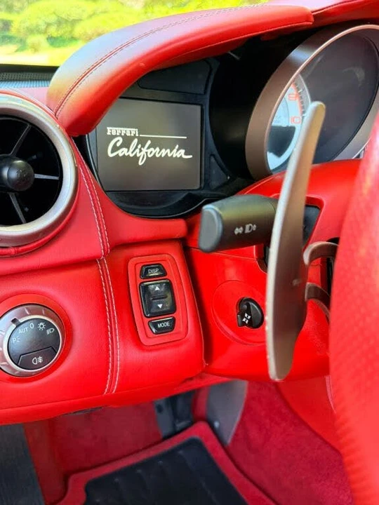 2013 Ferrari California - Image 23 of 31