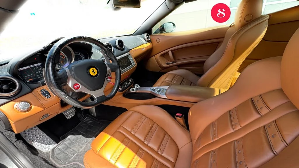 2013 Ferrari California - Image 12 of 23