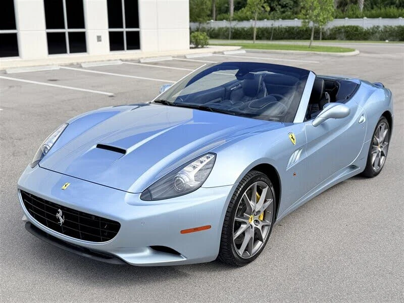 2013 Ferrari California - Image 3 of 31