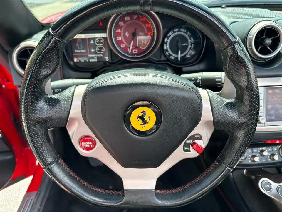 2013 Ferrari California - Image 16 of 24