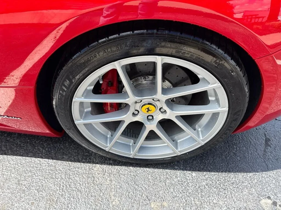 2013 Ferrari California - Image 12 of 24