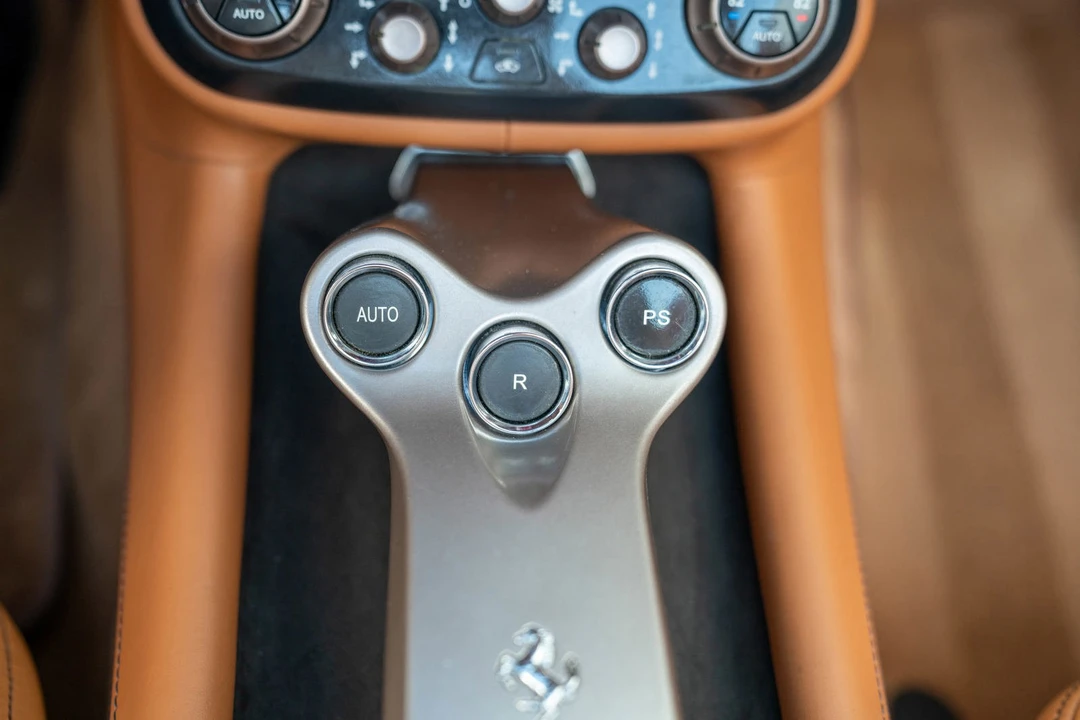 2013 Ferrari California - Image 29 of 31