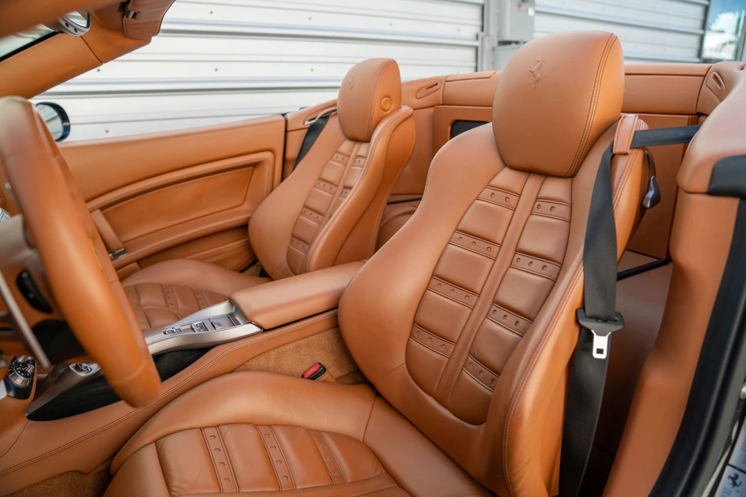 2013 Ferrari California - Image 10 of 21