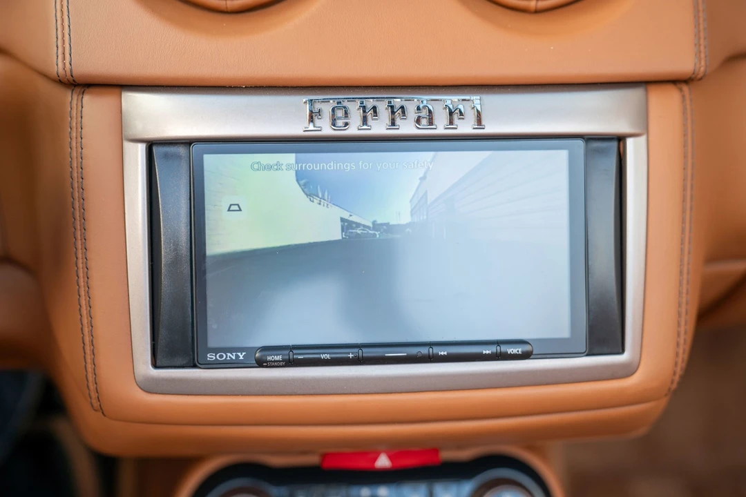 2013 Ferrari California - Image 26 of 31