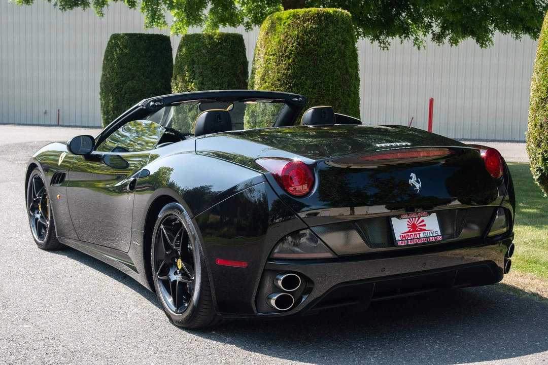 2013 Ferrari California - Image 15 of 31