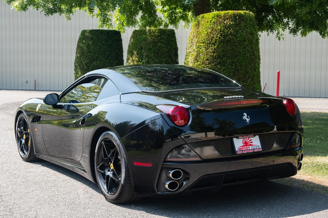 2013 Ferrari California - Image 27 of 31