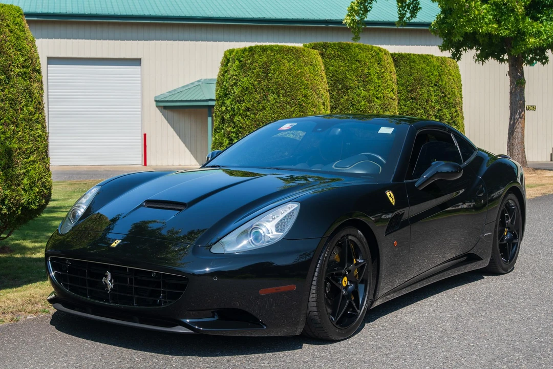 2013 Ferrari California - Image 25 of 31