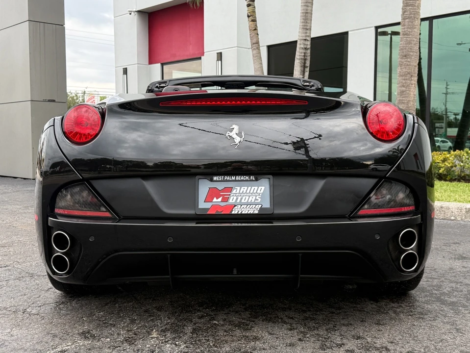 2013 Ferrari California - Image 15 of 21