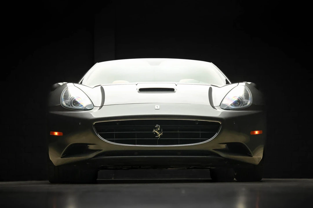2013 Ferrari California - Image 8 of 31