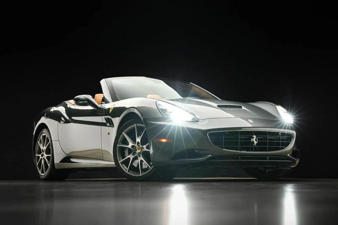 2013 Ferrari California - Image 12 of 31