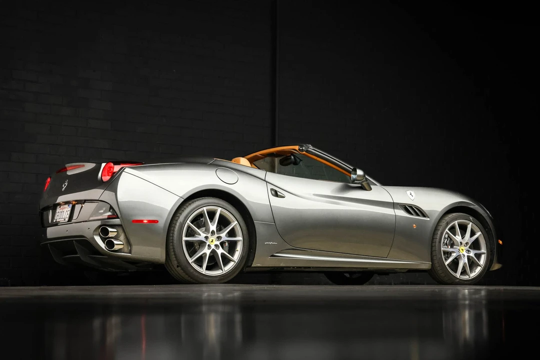 2013 Ferrari California - Image 18 of 31