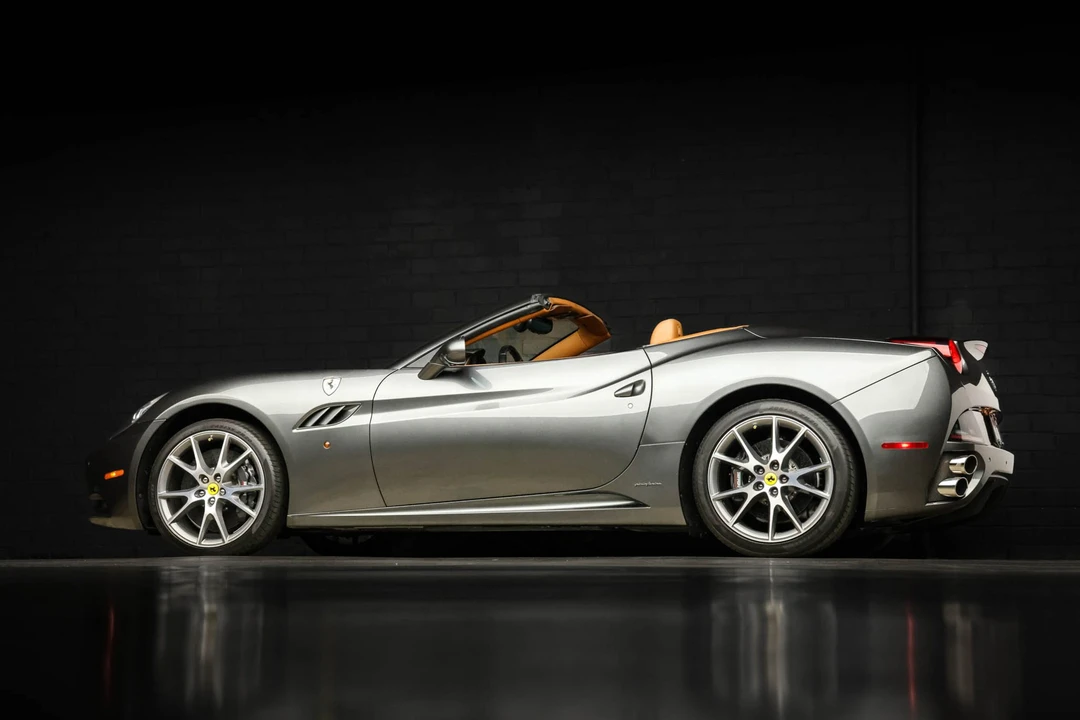 2013 Ferrari California - Image 27 of 31