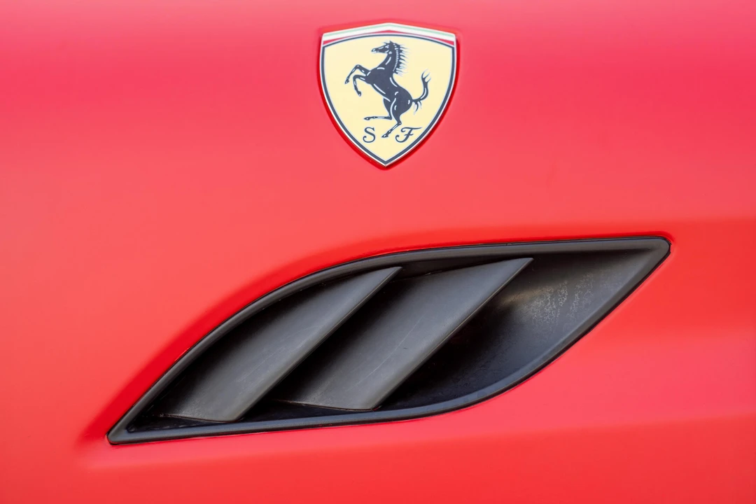 2013 Ferrari California - Image 14 of 31