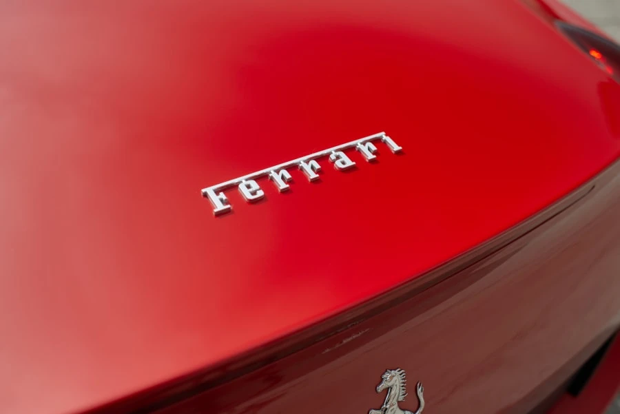2013 Ferrari California - Image 16 of 31