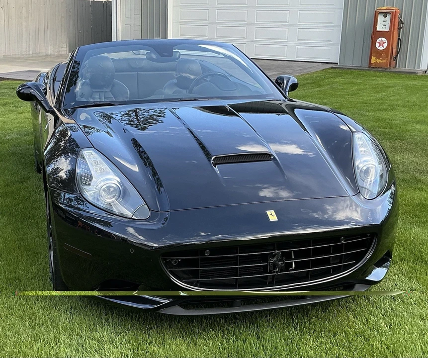 2013 Ferrari California - Image 2 of 15