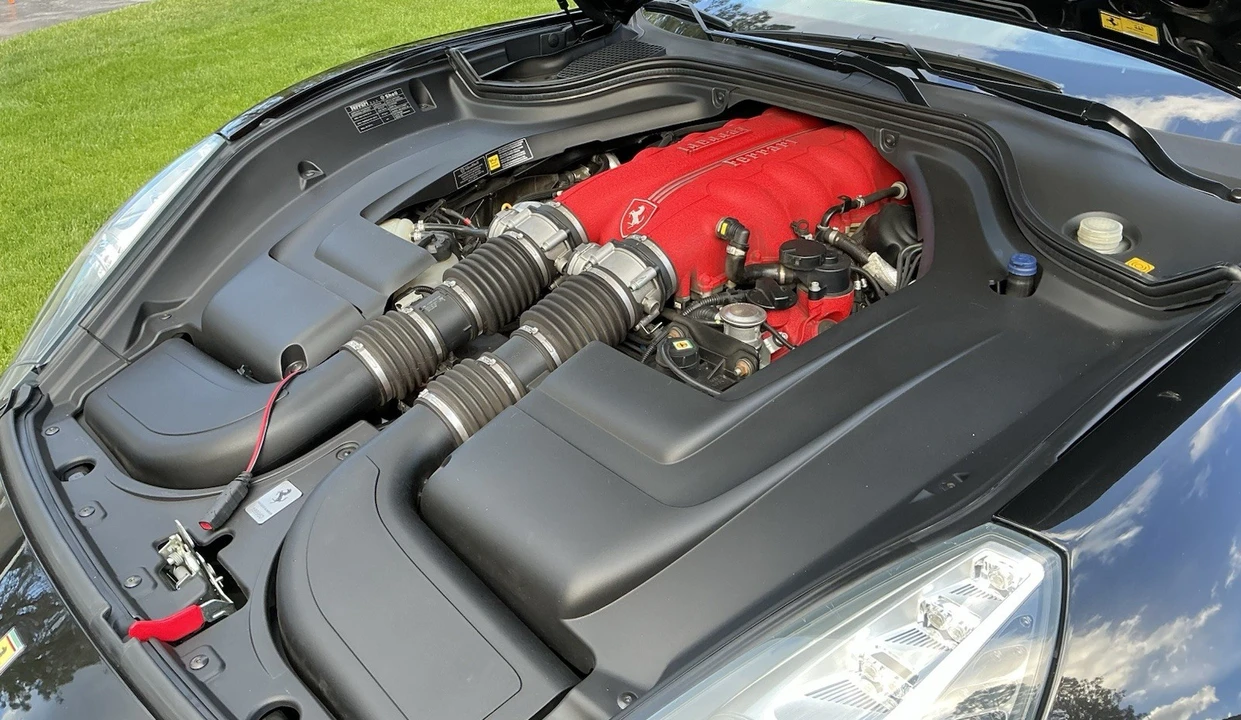 2013 Ferrari California - Image 9 of 15
